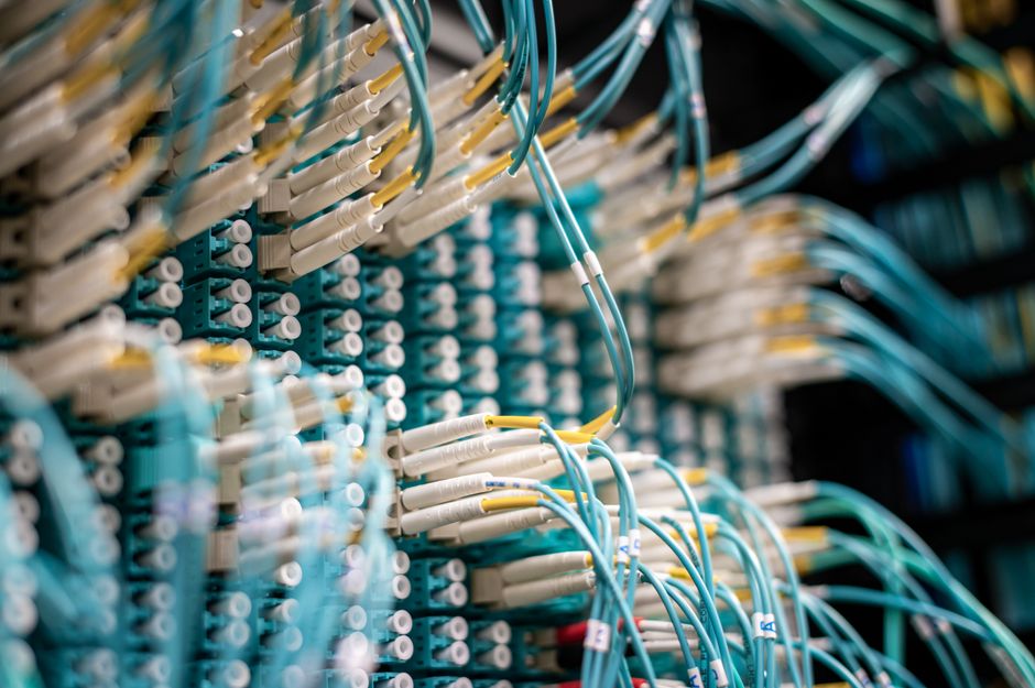 Snelheidstests & Benchmarks: Welke host reageert het snelst?